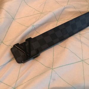 Louis Vuitton belt